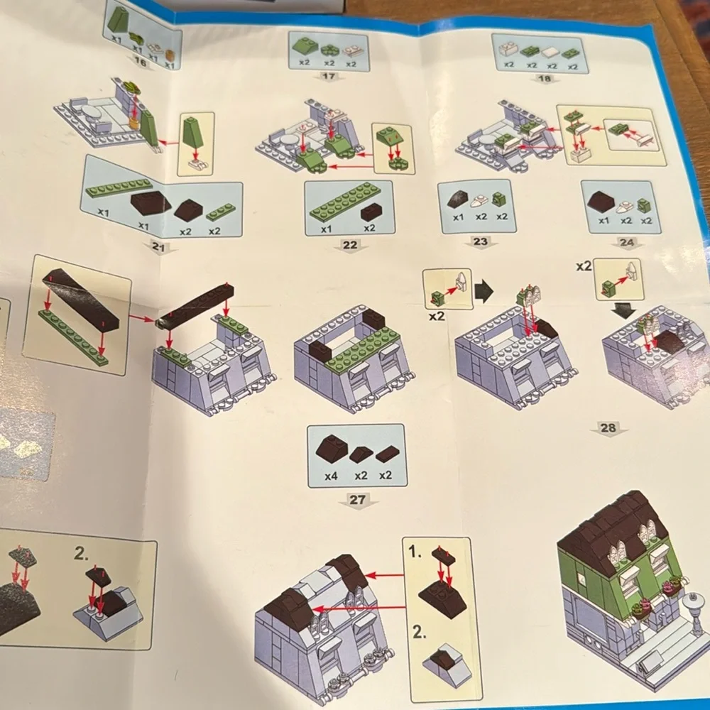 Brick Loot Building Set Mini City Le Cafe Parisian Restaurant